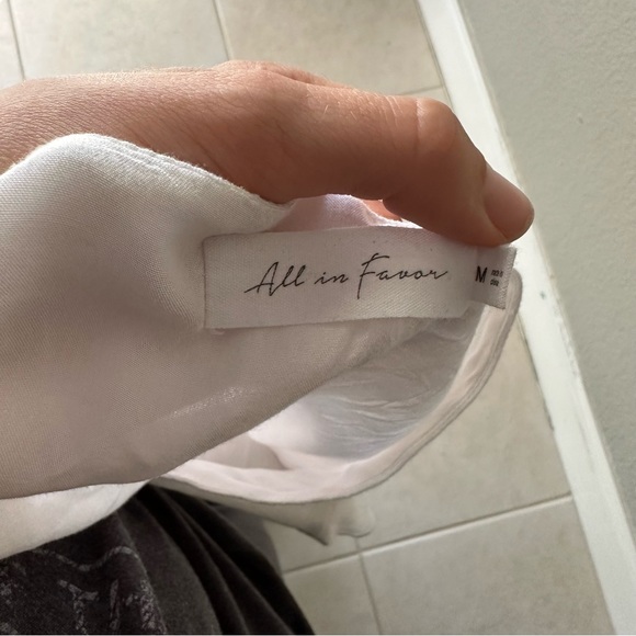 Woman’s WHITE DRESS (M) vintage dress mid length dress with pockets - Picture 5 of 6